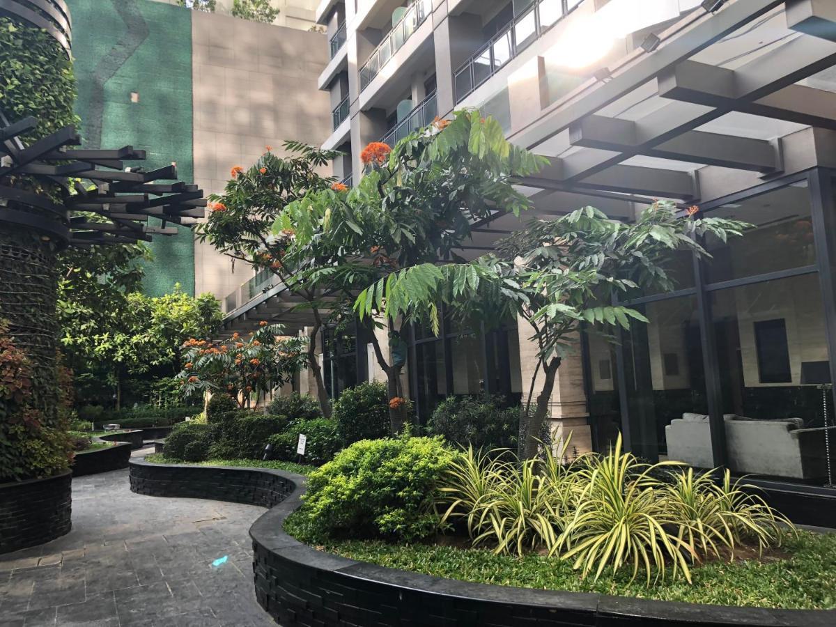 The Gramercy Residences Manila Exterior foto